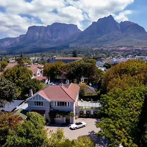 Roodenburg House Cape Town